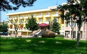 Hotel Poli